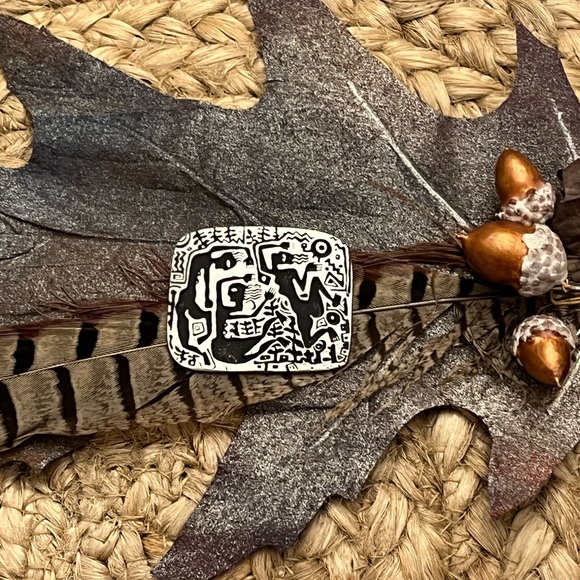 Vintage Alice Seely/Urban Fetishes Petroglyph Brooch/Pin (2000) Dancing Women - Picture 3 of 16